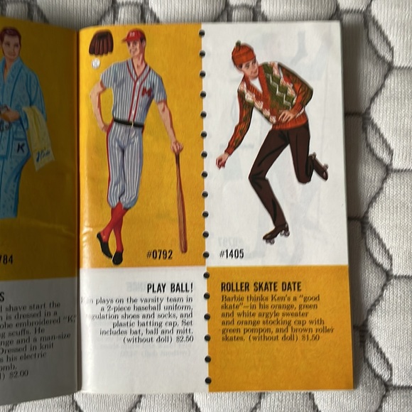 Vintage Mattel Barbie Exclusive Fashions Catalog - Picture 11 of 12